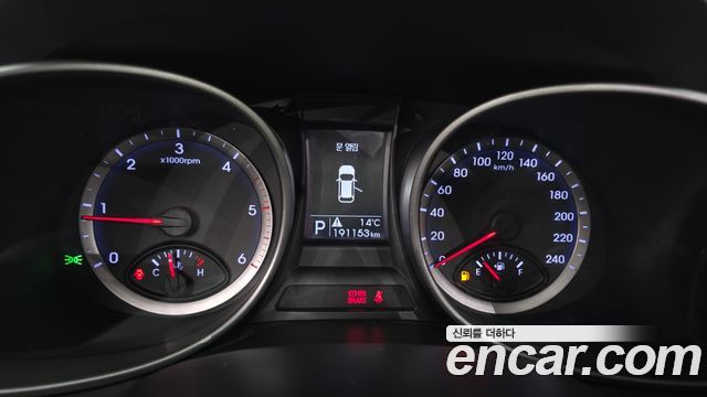 Hyundai Santafe 2013 — photo 11