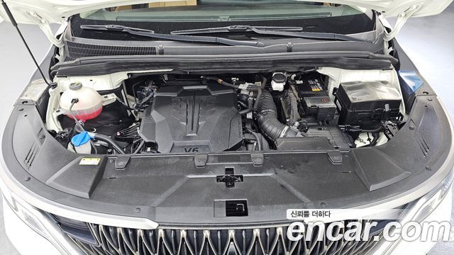 Kia Canival 2023 — photo 6