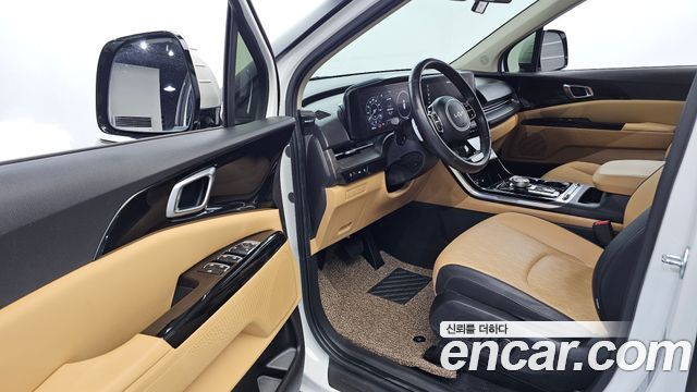 Kia Canival 2023 — photo 13