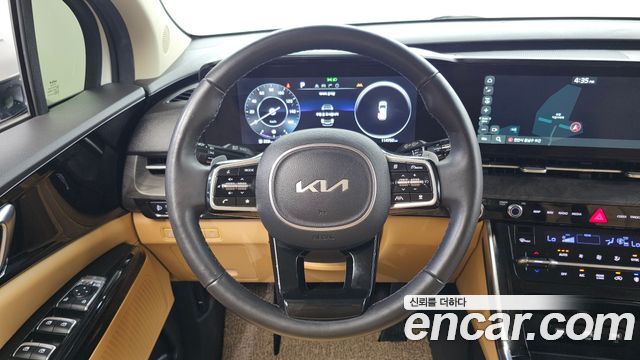 Kia Canival 2023 — photo 21