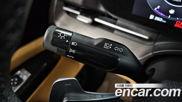 Kia Canival 2023 — photo 26