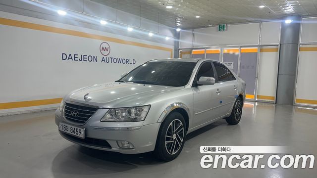 Hyundai Sonata 2009 — photo 2
