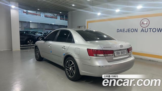 Hyundai Sonata 2009 — photo 4