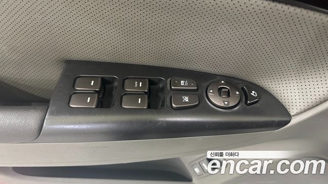 Hyundai Sonata 2009 — photo 9