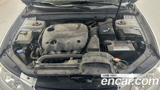Hyundai Sonata 2009 — photo 16