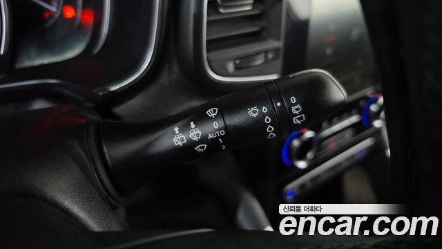 Renault Korea QM6 2020 — photo 16