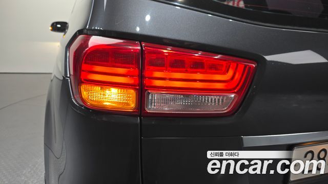 Kia Canival 2018 — photo 9