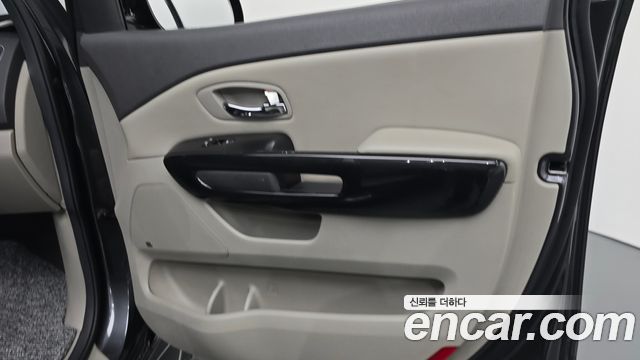Kia Canival 2018 — photo 15