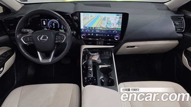 Lexus NX 2025 — photo 10