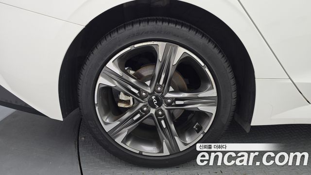 Kia K5 2022 — photo 5