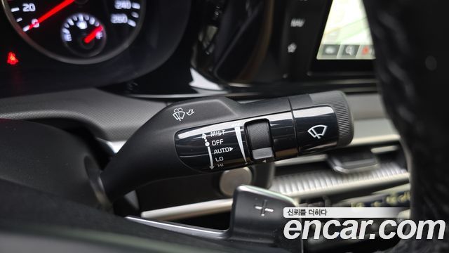 Kia K5 2022 — photo 26