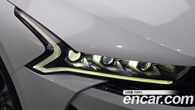 Kia K5 2022 — photo 8