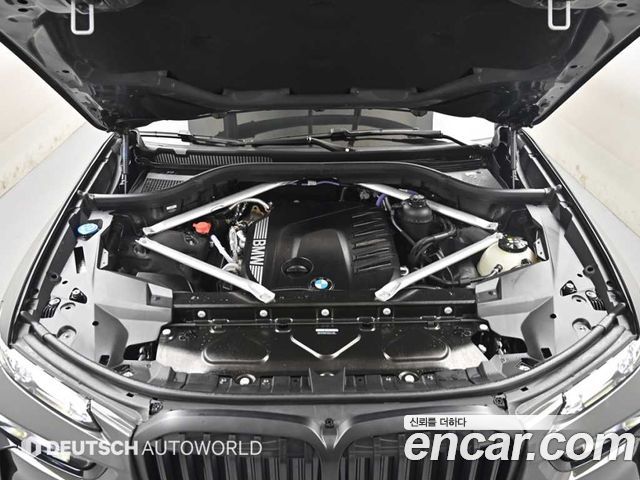 BMW X7 2026 — photo 6