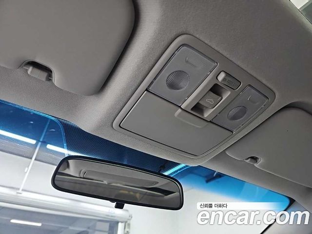 Kia K3 2016 — photo 14