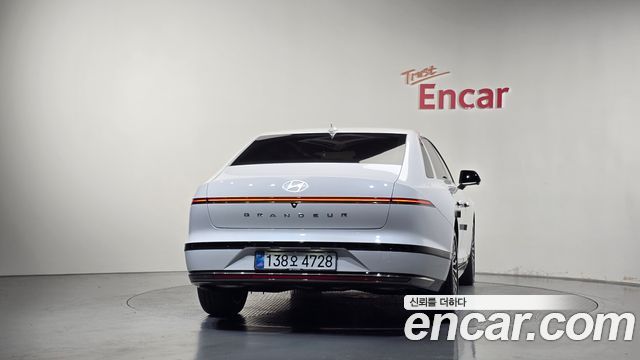 Hyundai Grandeur 2025 — photo 4