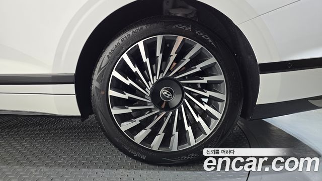Hyundai Grandeur 2025 — photo 7