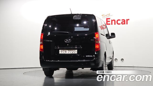 Hyundai Starex 2017 — photo 4