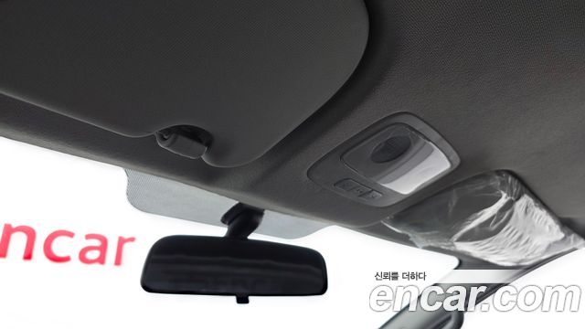 Hyundai Starex 2017 — photo 17