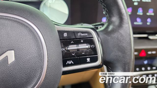 Kia Canival 2022 — photo 21