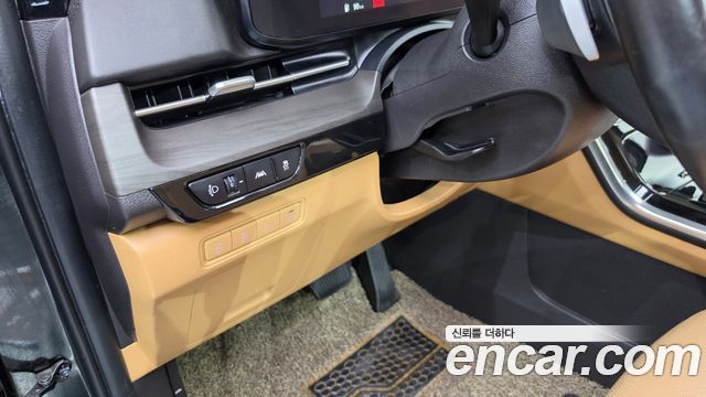 Kia Canival 2022 — photo 24