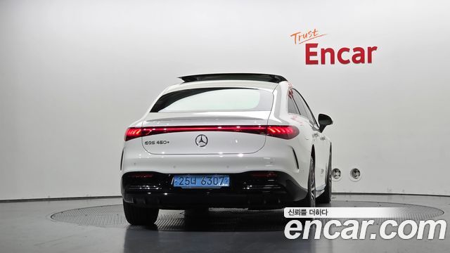 Mercedes-Benz EQS 2022 — photo 4