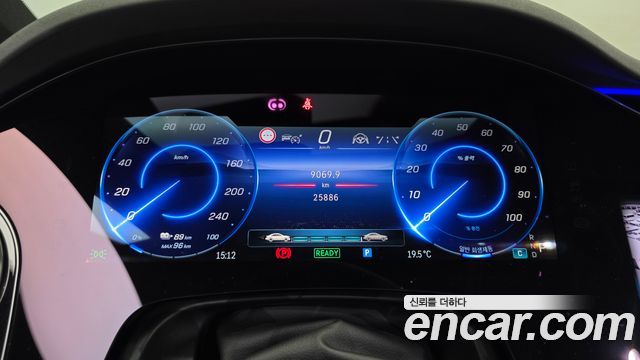 Mercedes-Benz EQS 2022 — photo 11