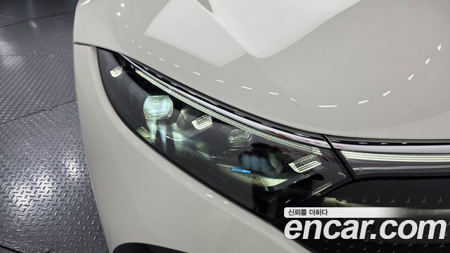 Mercedes-Benz EQS 2022 — photo 8