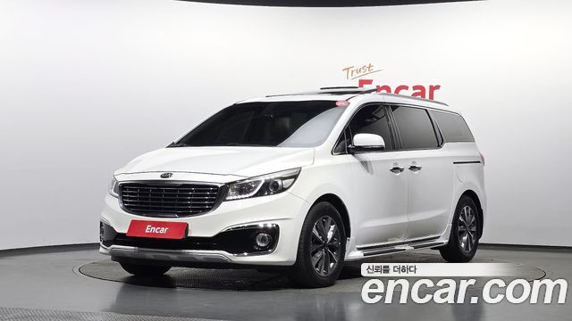 Kia Canival 2015 — photo 1