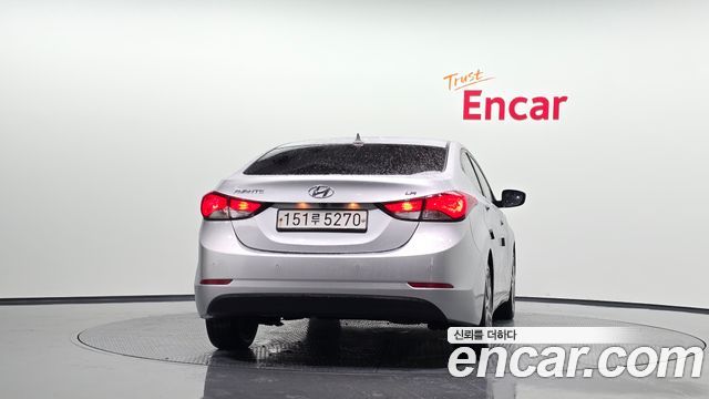 Hyundai AVANTE 2015 — photo 4