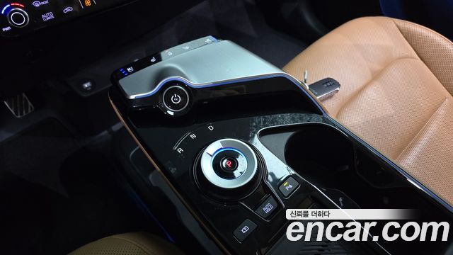 Kia EV6 2023 — photo 9