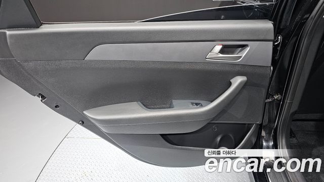 Hyundai Sonata 2019 — photo 15