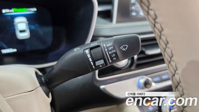 Genesis G70 2020 — photo 26