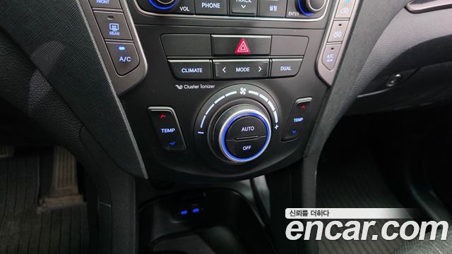 Hyundai Santafe 2015 — photo 22