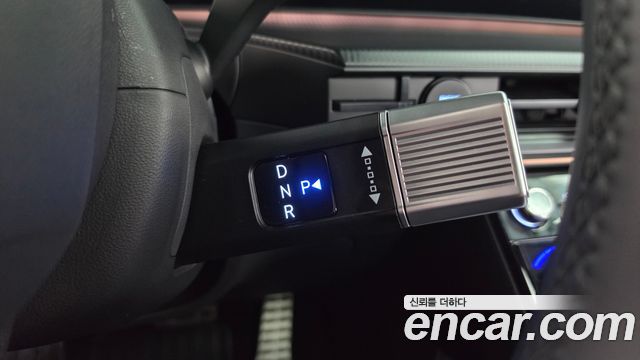 Hyundai Santafe 2024 — photo 12