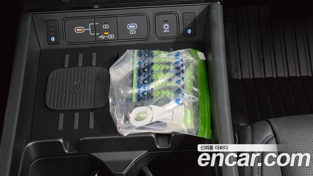 Hyundai Santafe 2024 — photo 21