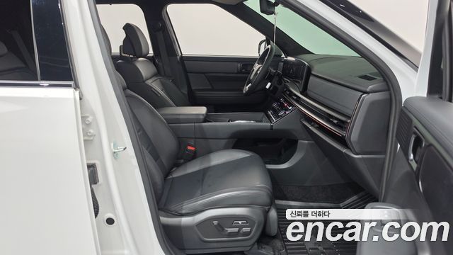 Hyundai Santafe 2024 — photo 16