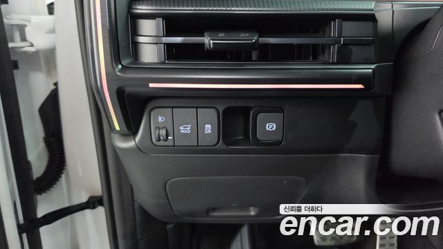Hyundai Santafe 2024 — photo 30