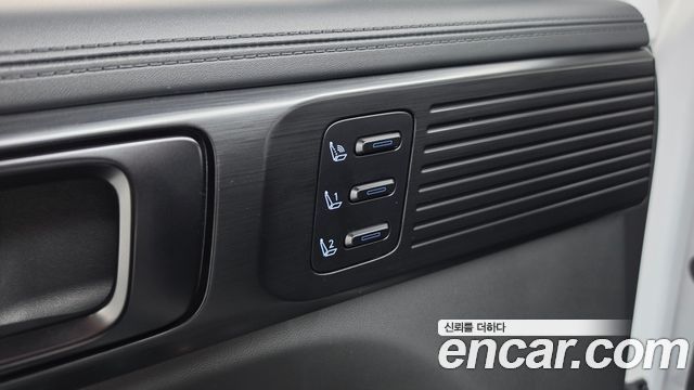 Hyundai Santafe 2024 — photo 39