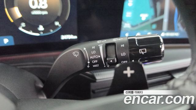 Hyundai Santafe 2024 — photo 46