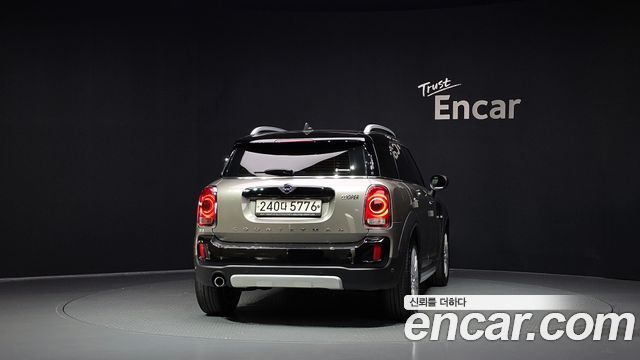 Mini Countryman 2020 — photo 4
