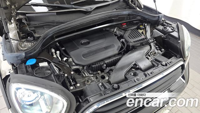 Mini Countryman 2020 — photo 6