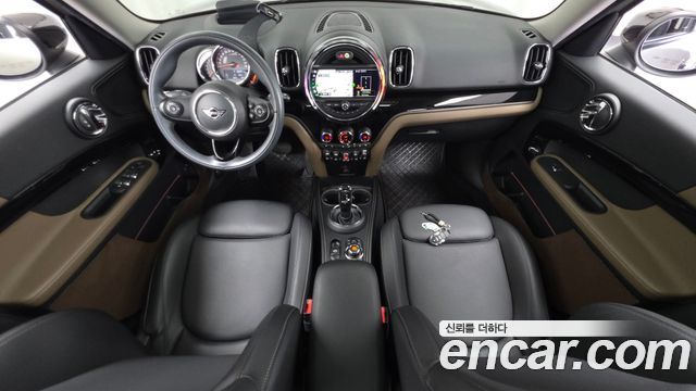 Mini Countryman 2020 — photo 10