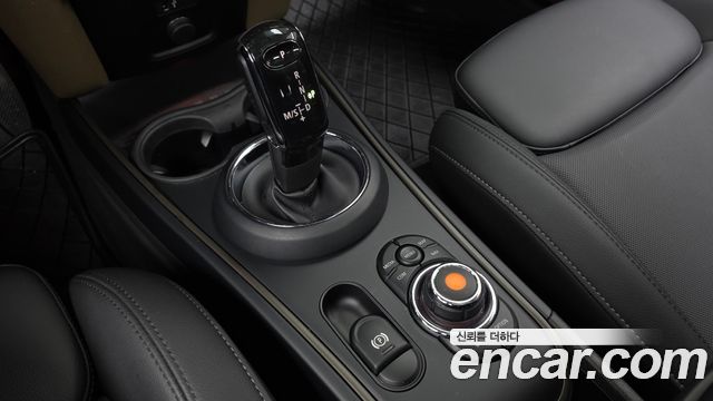 Mini Countryman 2020 — photo 12