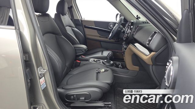 Mini Countryman 2020 — photo 17
