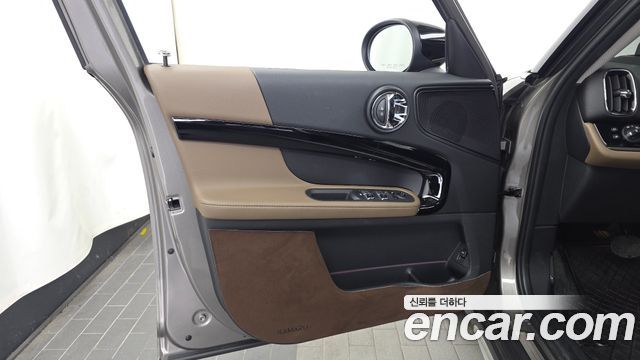 Mini Countryman 2020 — photo 14