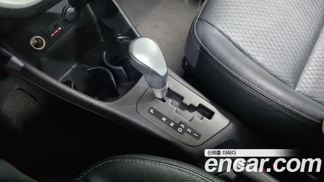 Kia morning 2012 — photo 12