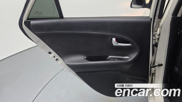 Kia morning 2012 — photo 15