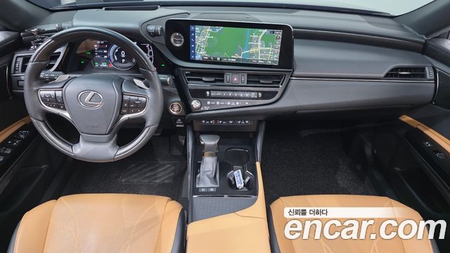 Lexus ES 2023 — photo 7