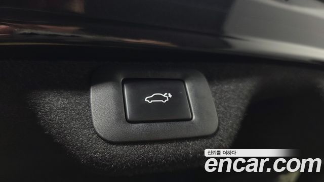 Lexus ES 2023 — photo 20