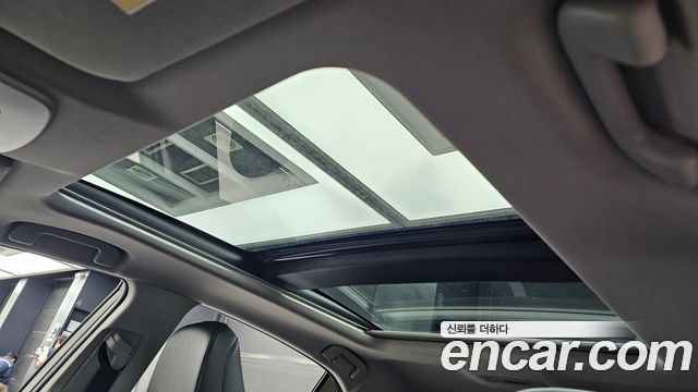 Toyota Camry 2019 — photo 23